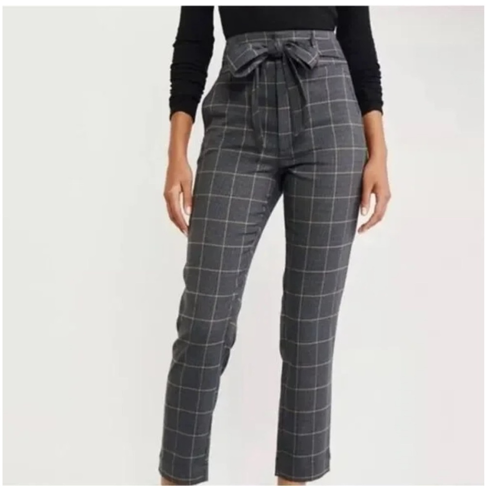 Abercrombie Gray Checked Plaid High Waisted Pants size Medium Long